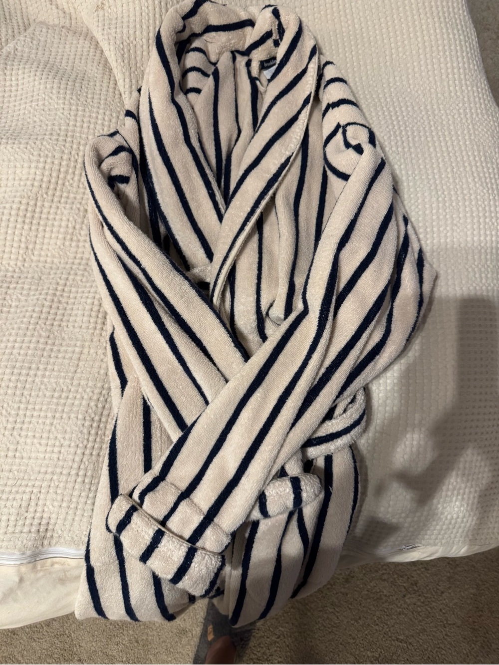 Brooklinen Striped Plush Robe in Navy and Cream Large